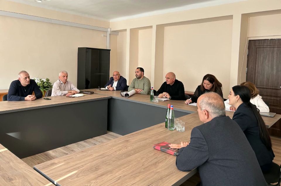 Սյունիքում կկառուցվեն և կվերանորոգվեն առողջապահական մի շարք հաստատություններ. ՀՀ Սյունիքի մարզպետի աշխատակազմ
