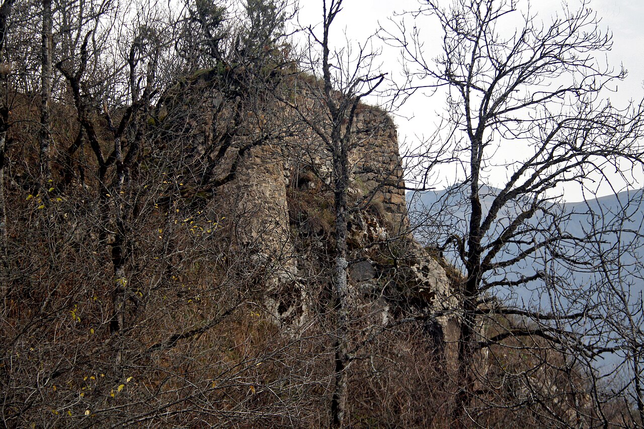 Բացահայտիր Տավուշը. Մահկանաբերդ ամրոց. Տավուշի անառիկ պատվարը