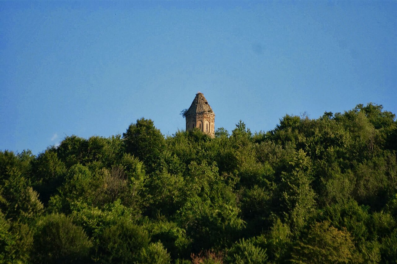 Բացահայտիր Տավուշը. Սրվեղի վանք. 13-րդ դարի աղյուսաշեն ճարտարապետության բացառիկ նմուշը Տավուշում