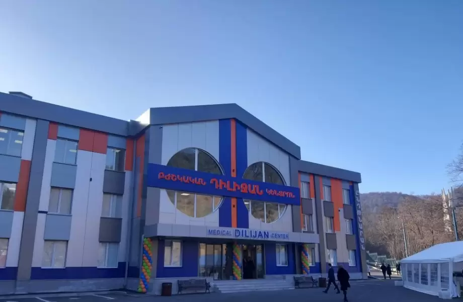 Արտակարգ դեպք՝ Տավուշի մարզում․ չգործող բեռնատար վերելակը պոկվել և ընկել է հորում աշխատանքներ կատարող 34-ամյա տղամարդու վրա․ վերջինը մարմնական վնասվածքներով Դիլիջանի հիվանդանոցից տեղափոխվել է «Էրեբունի» բժշկական կենտրոն