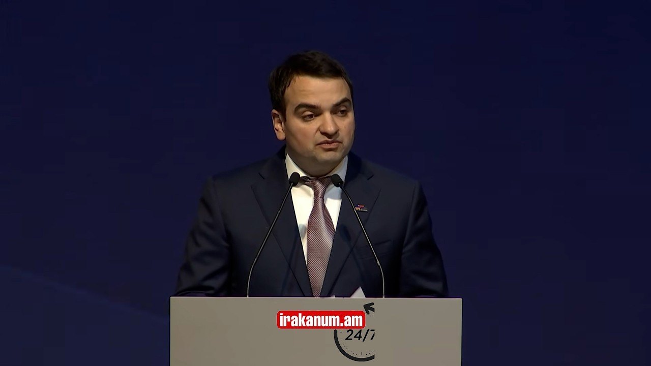 Դուք գիտեք՝ ինչպես անեք, որ մեր երկիրը չփոքրանա․ Նարեկ Կարապետյանը՝ Բերդում