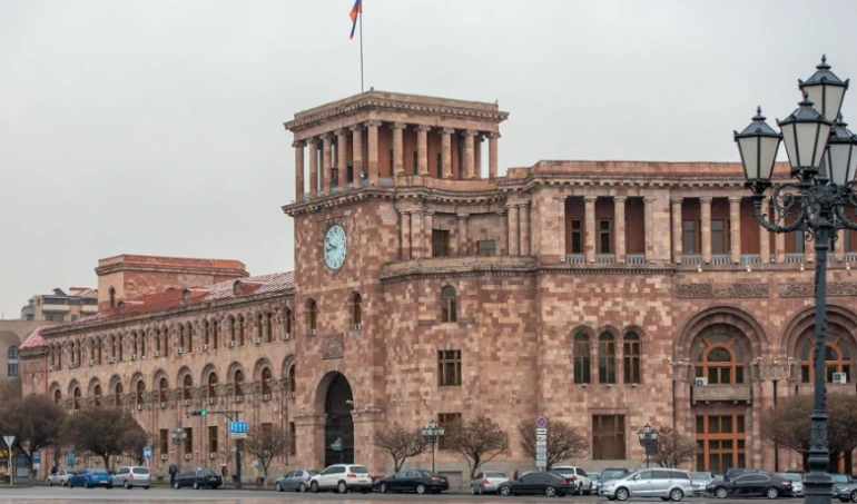 Նոր տոնական օր՝ օրացույցում. հունիսի 23-ը կարող է դառնալ Հանրային ծառայողի օր