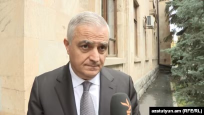 Անկլավների փոխանակման հարցում «չկա համաձայնություն». Մհեր Գրիգորյան